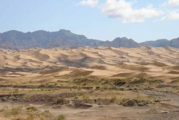 乌兰布和沙漠与库布奇沙漠风沙活动数据（2011-2012）